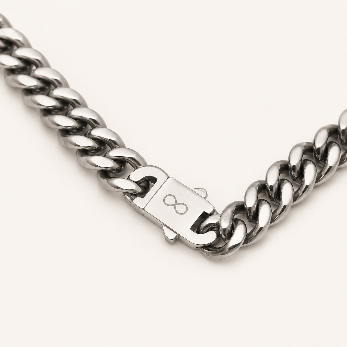 Signature Cuban Necklace - 8 mm